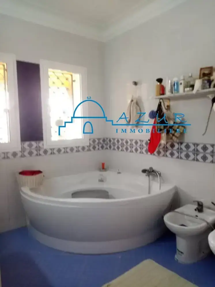 VILLA  El Majed